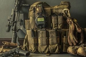 How to choose a bulletproof vest, plate carrier, plates and helmet for war. Instruction