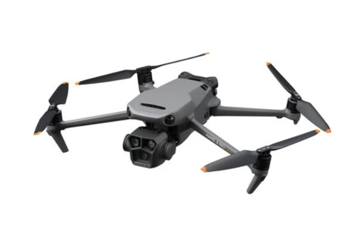 Квадрокоптер DJI Mavic 3 Pro with DJI RC